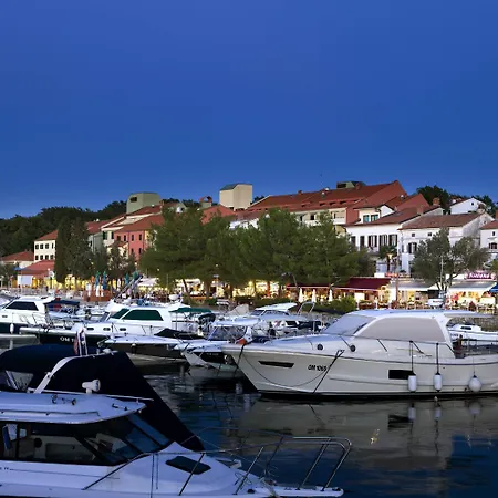 Veya Maradiso By Aminess 3*