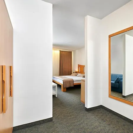 Veya Maradiso By Aminess Hotel