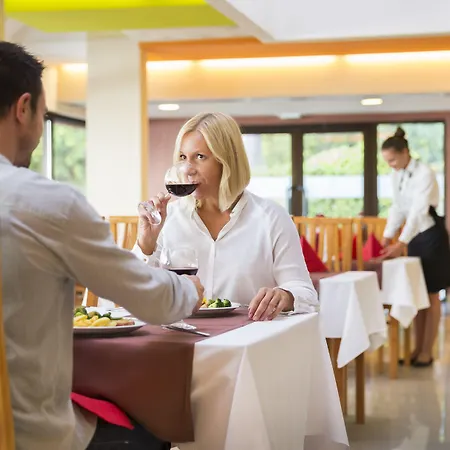 Veya Maradiso By Aminess 3* Njivice