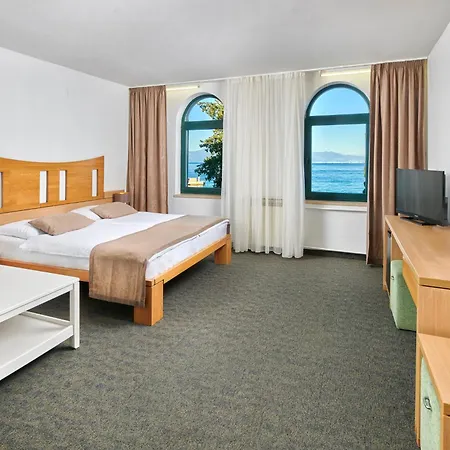 Veya Maradiso By Aminess